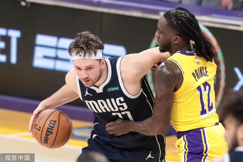 以强硬的防 以强硬的防