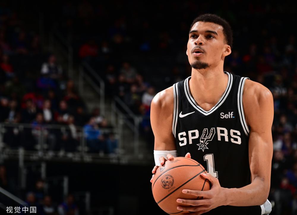 马丁内斯 马丁内斯